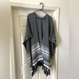 LOFT Poncho Shawl Wrap